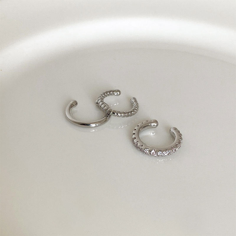 Clip d'oreille simple et exquis pour les femmes