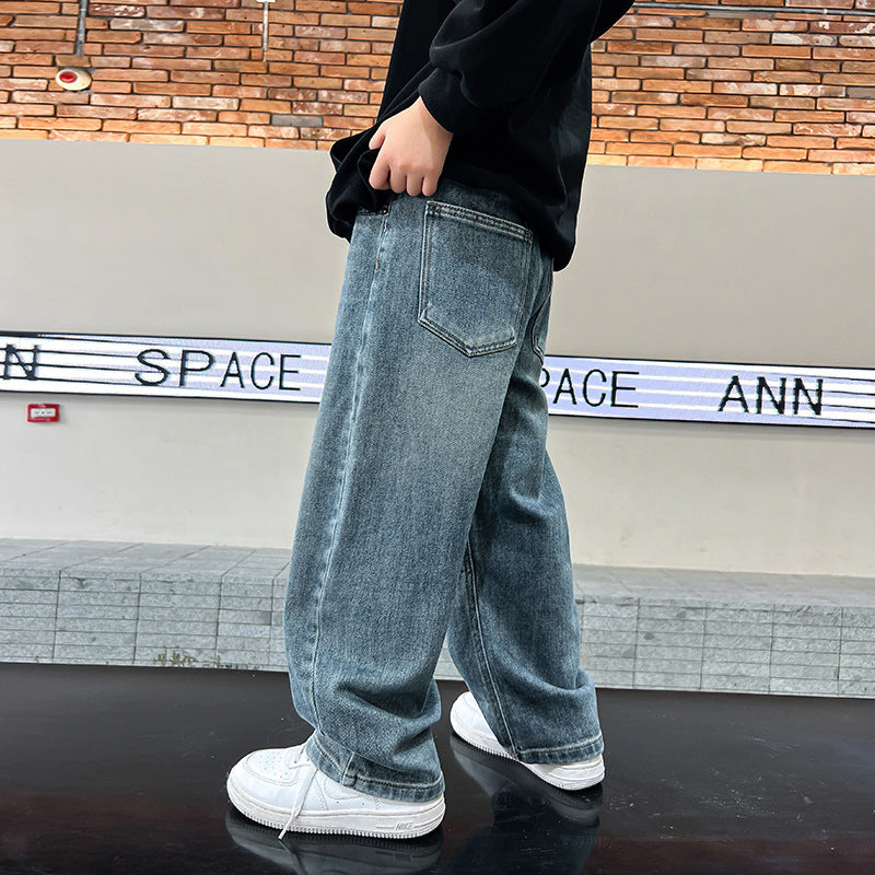 Jeans droit et tendance pour homme couleur solide