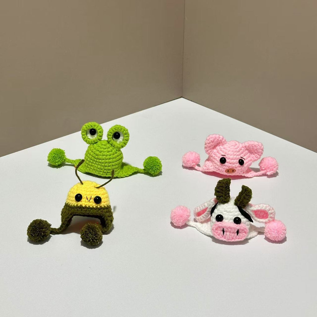Pet Fashion Playful Quirky et chapeaux mignons