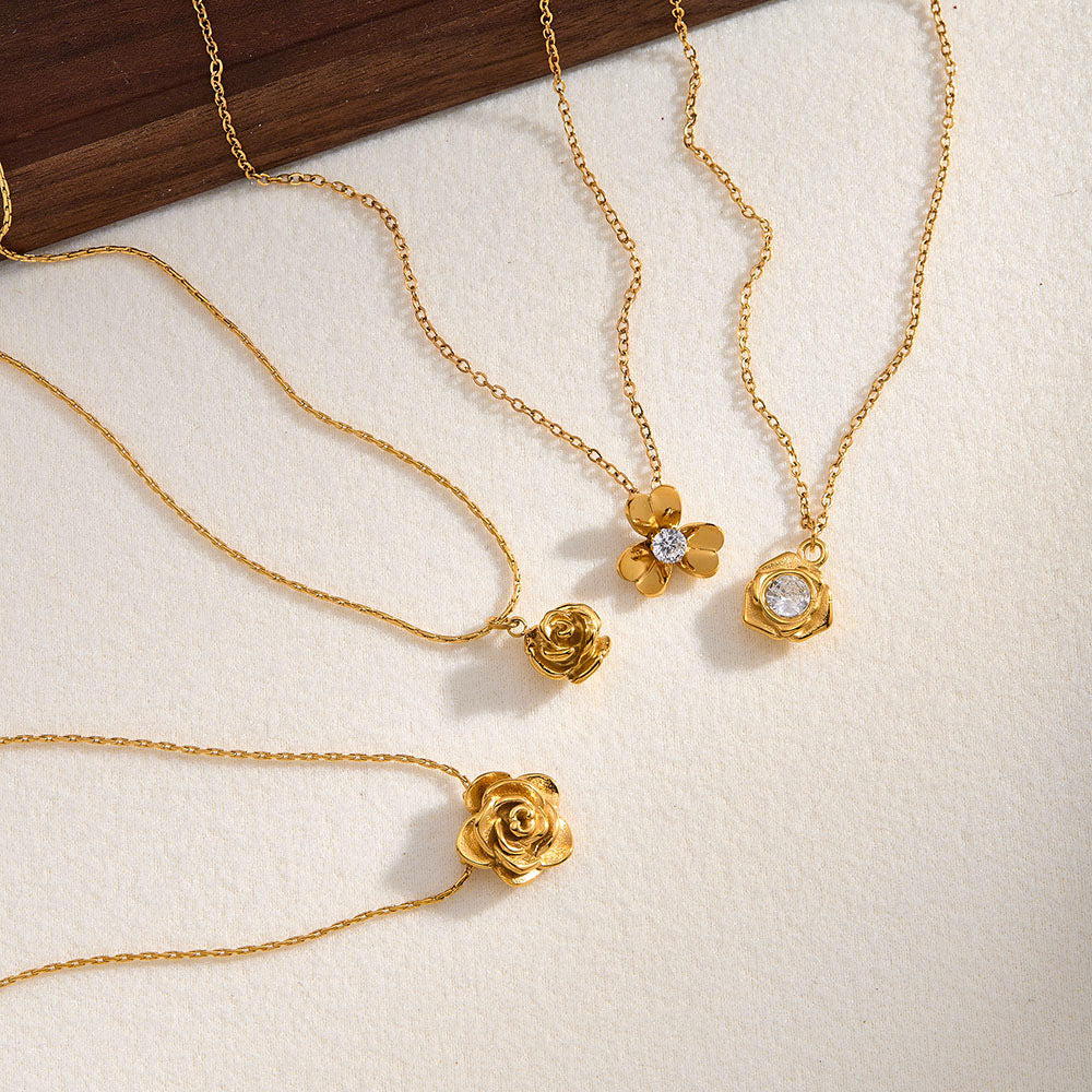 Best-selling stainless steel flower necklace