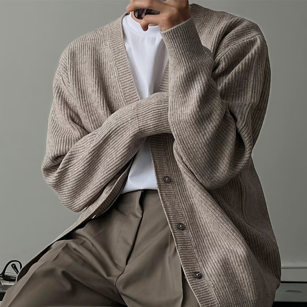 Pull à col V polyvalent pour hommes