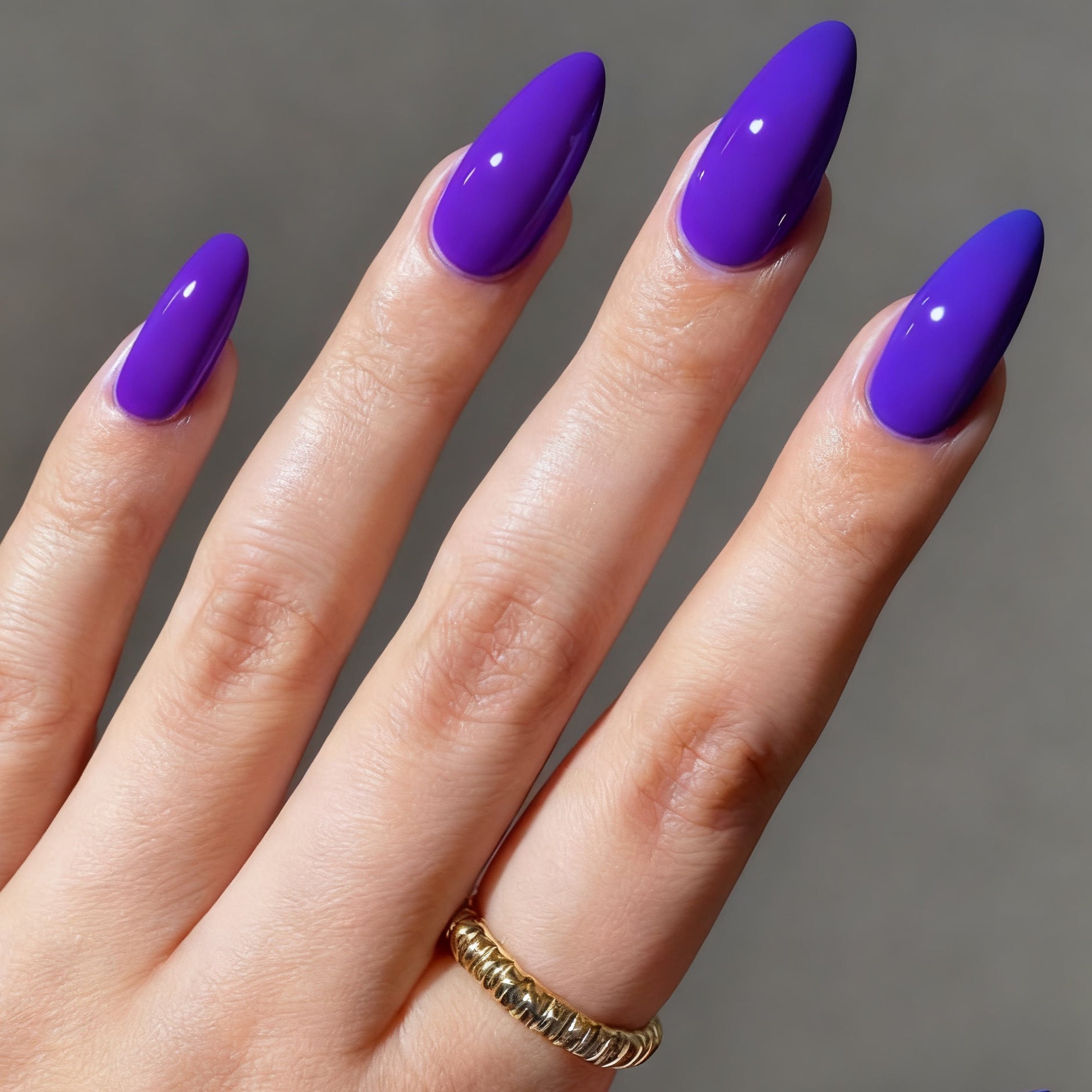 Nail Art Série de couleurs solides Couleur solide Long Almond-Shape Presse sur les ongles