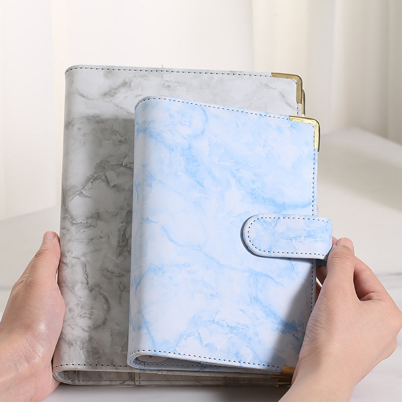 Carton amovible avec motif en marbre