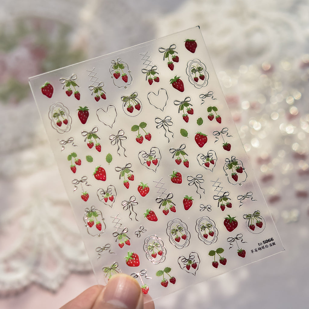 Stickers de style japonais Instagram Inspiré fraise et clou de métal Bow