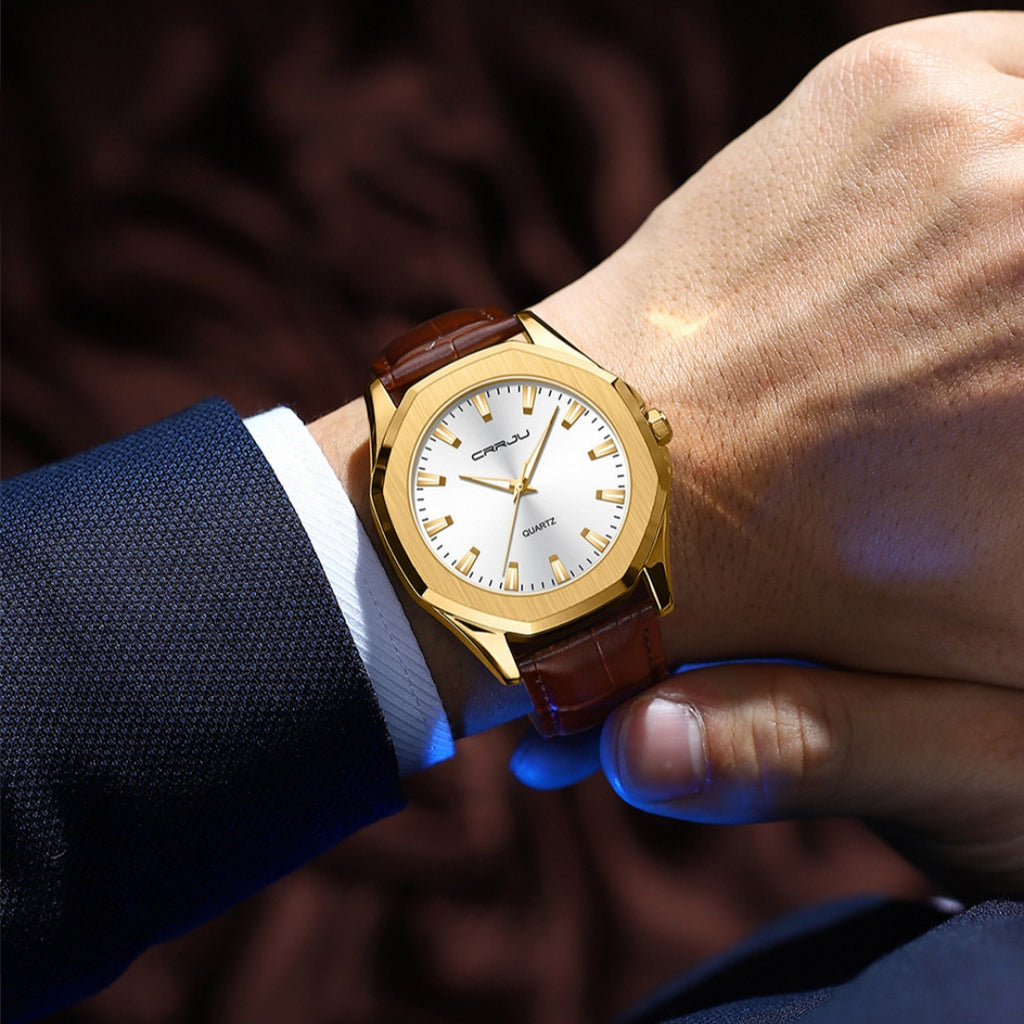 Montre à quartz ronde étanche simple