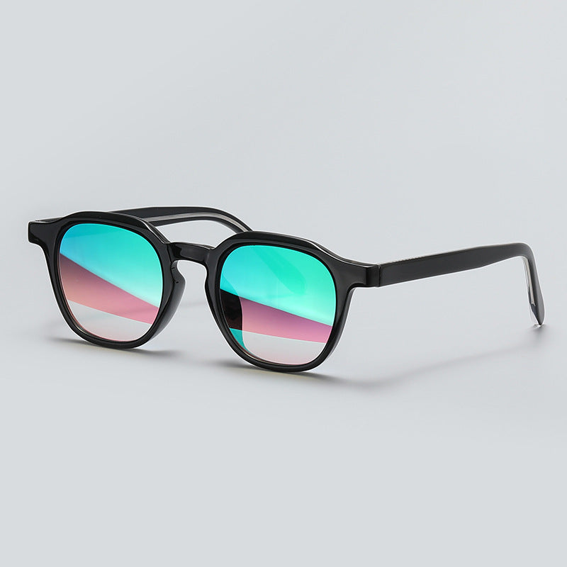 Protective UV Retro Sunglasses