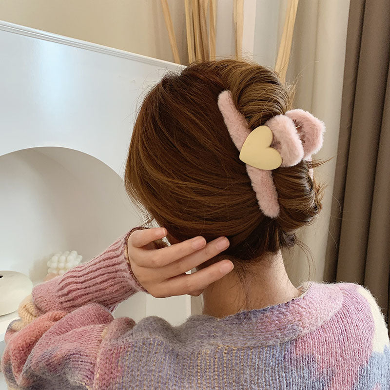 Corée Dongdaemun Love Plush Automne hiver Grab Clip