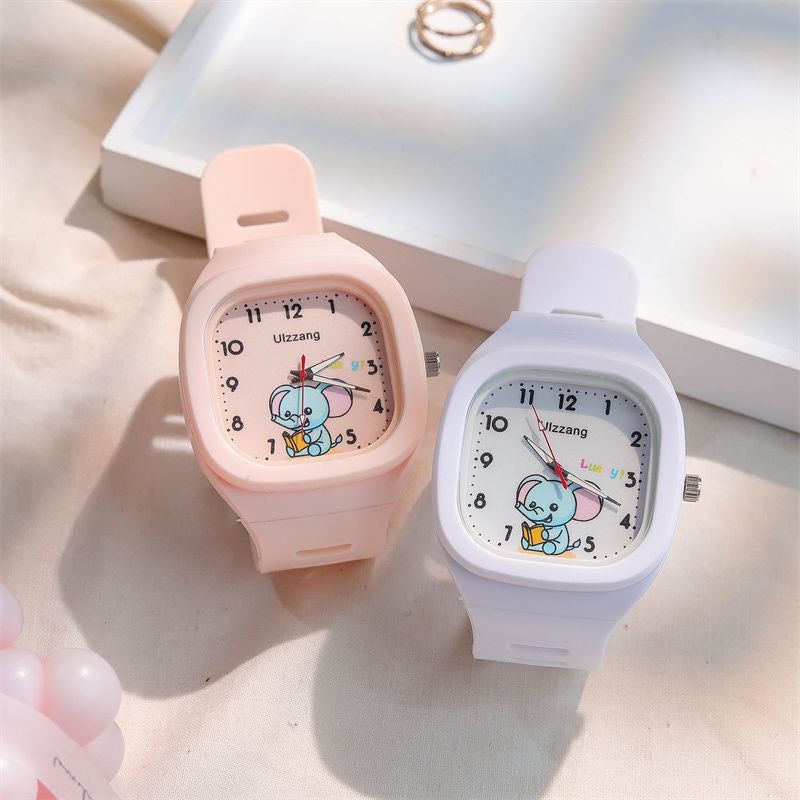 Mignon Silicone Trendy Luminous Sports Place étudiante Montre de beau look