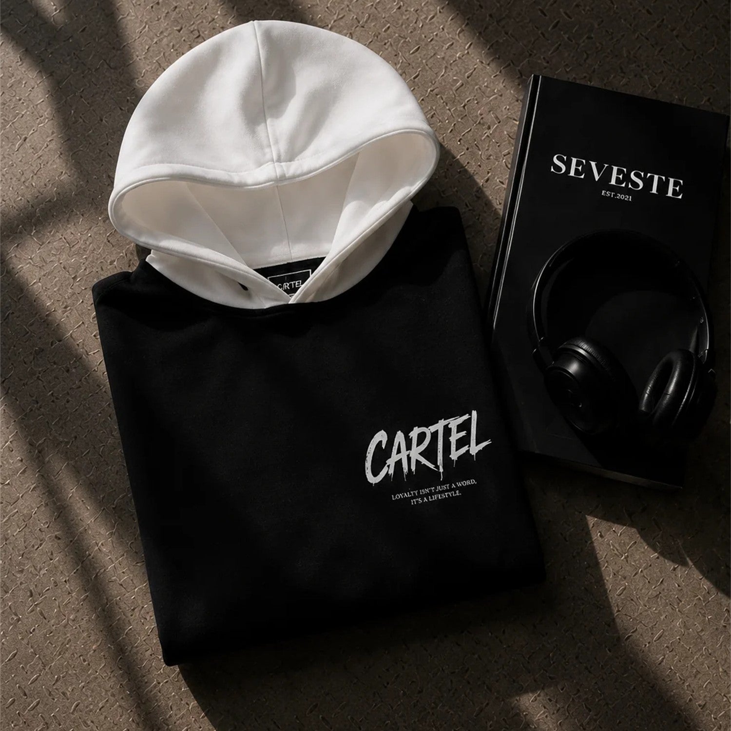 Sweatshirt super à capuche