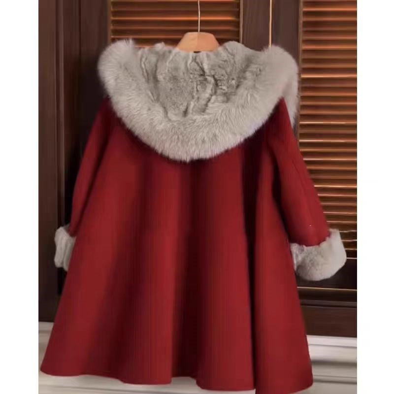 Manteau de laine de fourrure de renard d'hiver