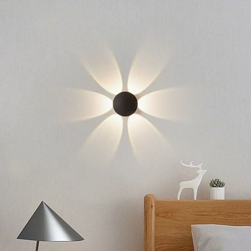 Lampe à détecteur de mouvement en forme de fleur