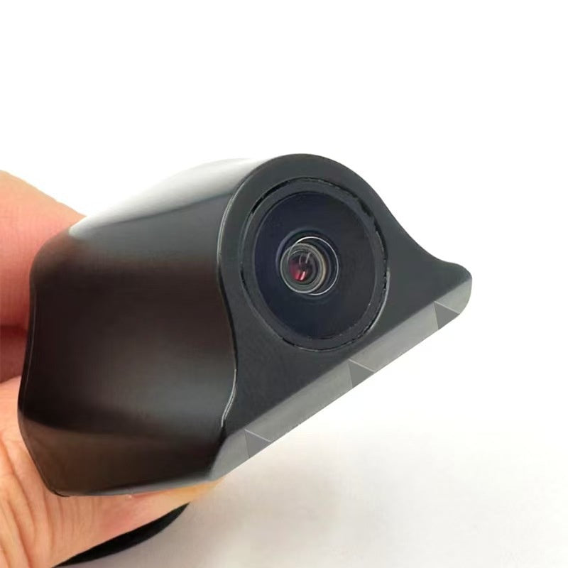 Dynamic wide-angle rearview camera for reversing