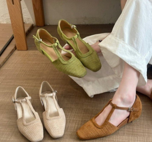 Femmes Retro Woven Cutout Mary Jane Sandals