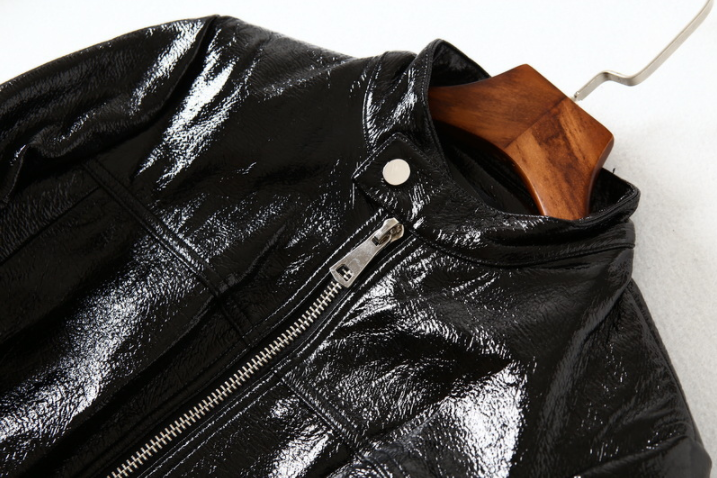Veste noire en cuir brillant PU courte moto en cuir Veste femme