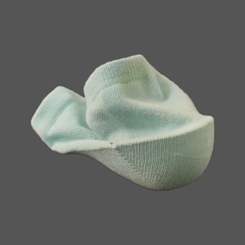 Chaussettes de sport de plus en plus hautes avec un talon de demi-hauteur