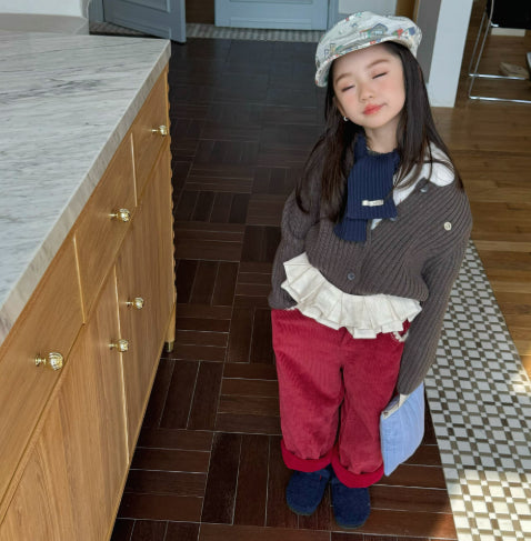 Pantalon velours côtelé bébé, coupe droite et bord en dentelle