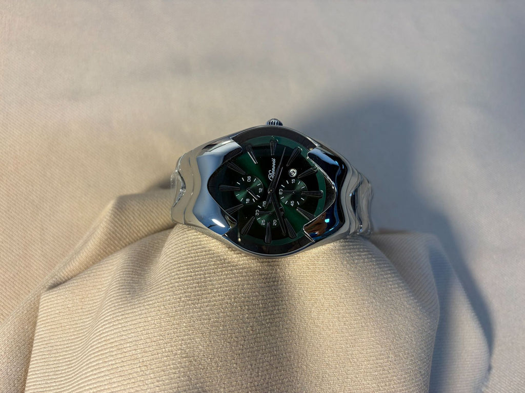 Montres avant-garde de style Y2K personnalisées en usine