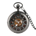 Montre de poche à motifs romains sculptés