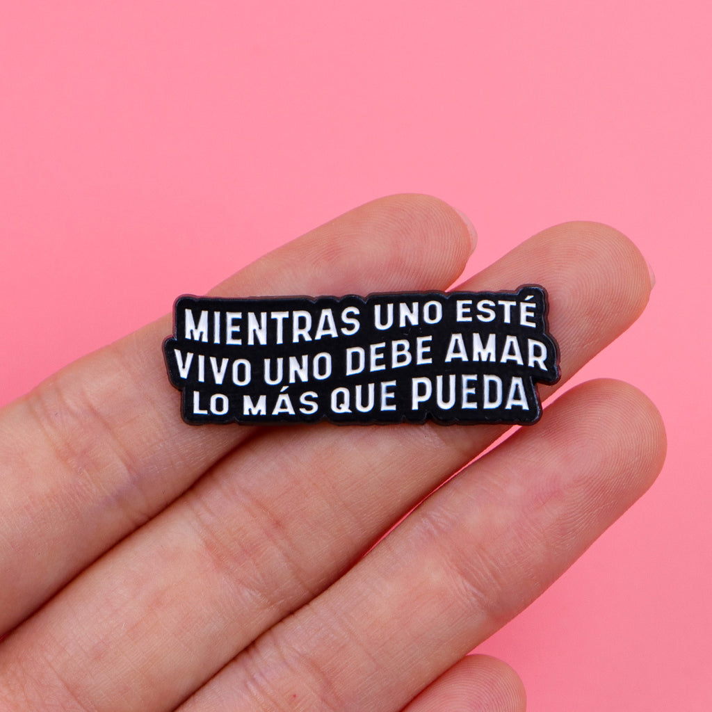 Caricature Anglais Court Phrase Citation Brooch
