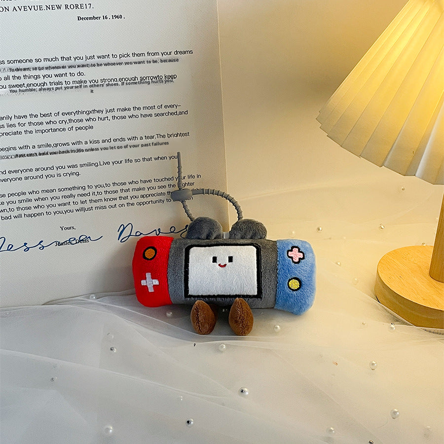 Console de jeu en peluche rouge pendentif
