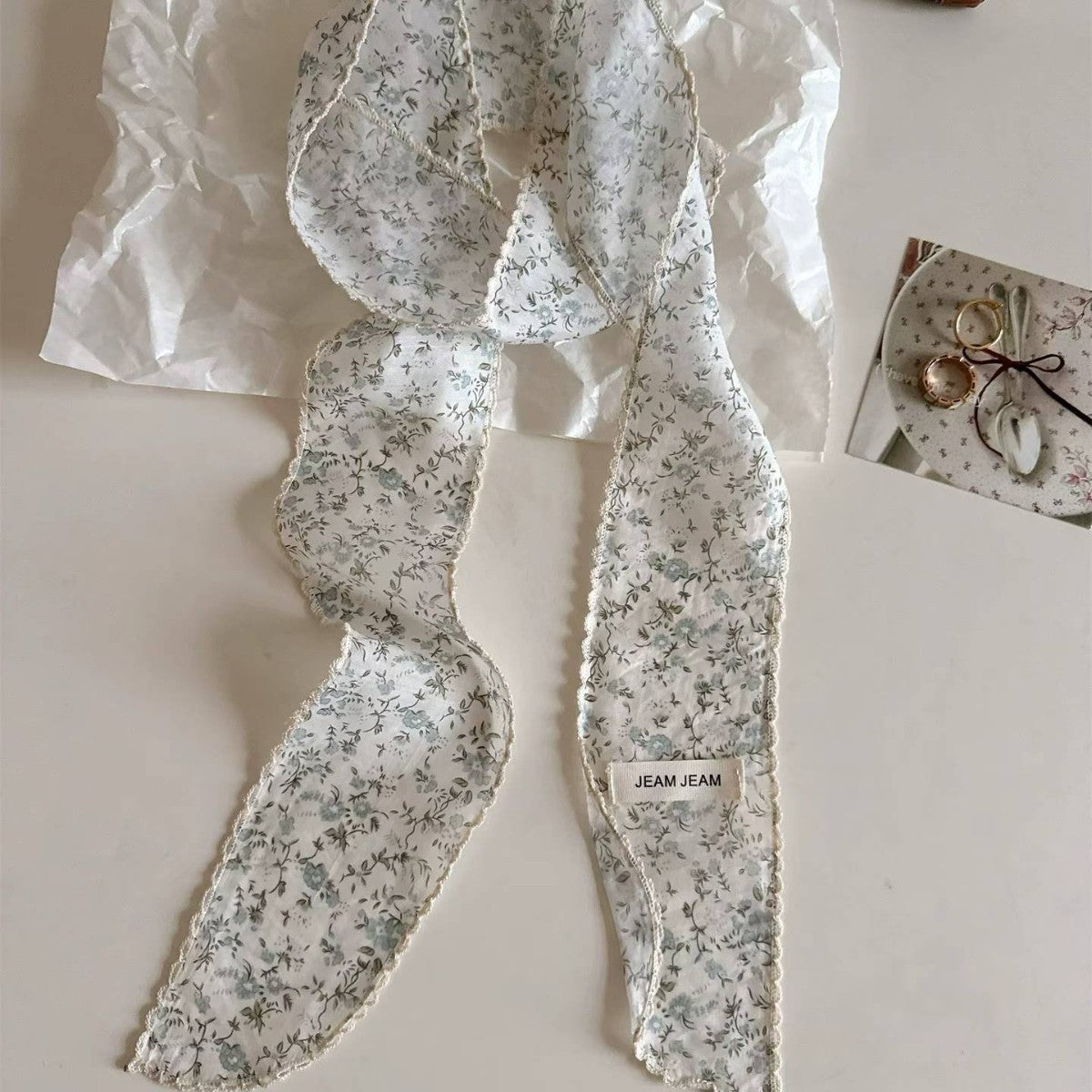 Style coréen Rétro Floral longue écharpe en soie