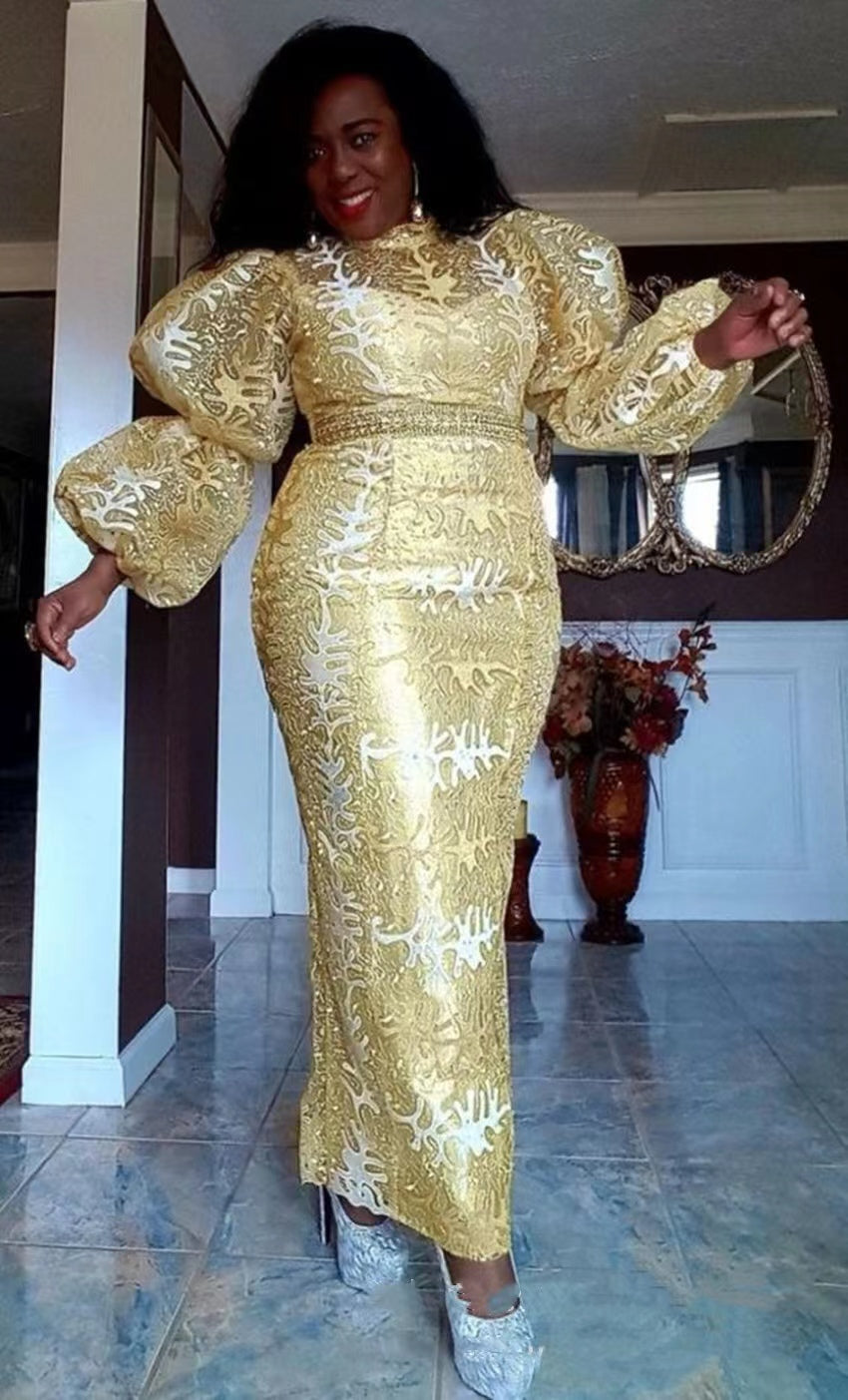 Robe pour dames à manches hautes en col rond
