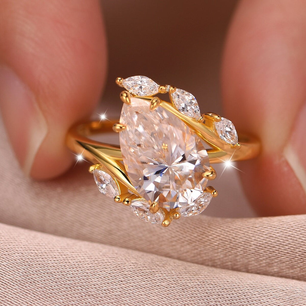 S925 Argent plaqué or 8x12mm Boucle de poire Moissanite Anneau Marquis Accents D Couleur VVS1 US S