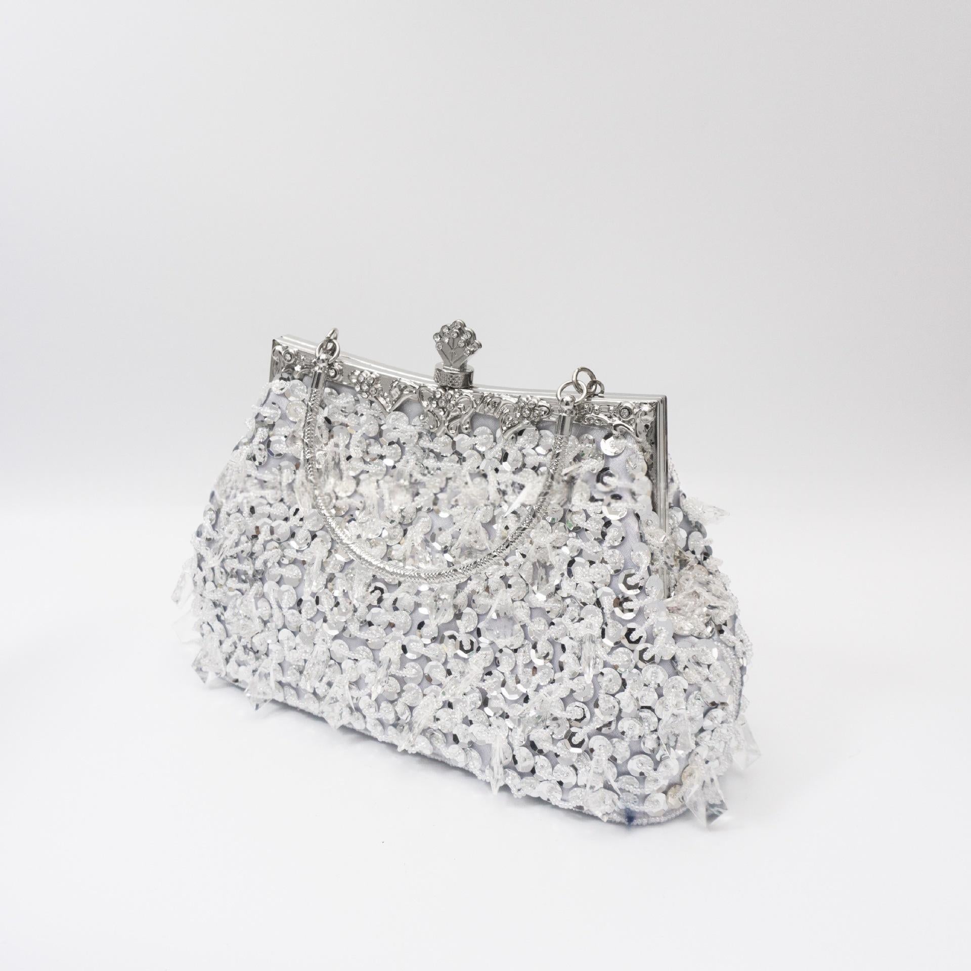Sac à main en acrylique avec fermeture en pièces