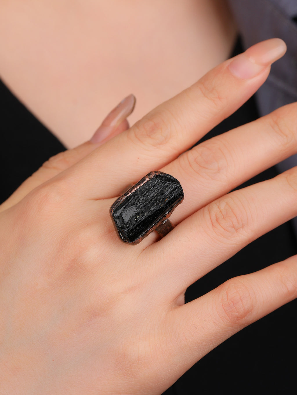 Rétro-style Tourmaline noir naturel Free-size Open Ring