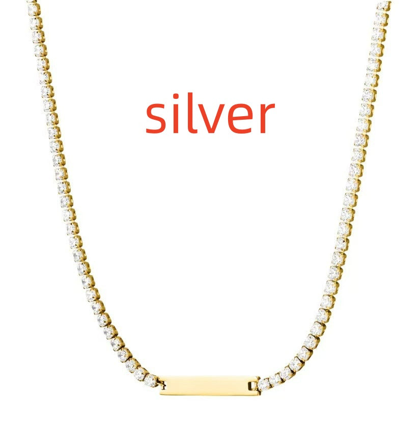 Collier en acier titane - élégant et polyvalent pour les femmes