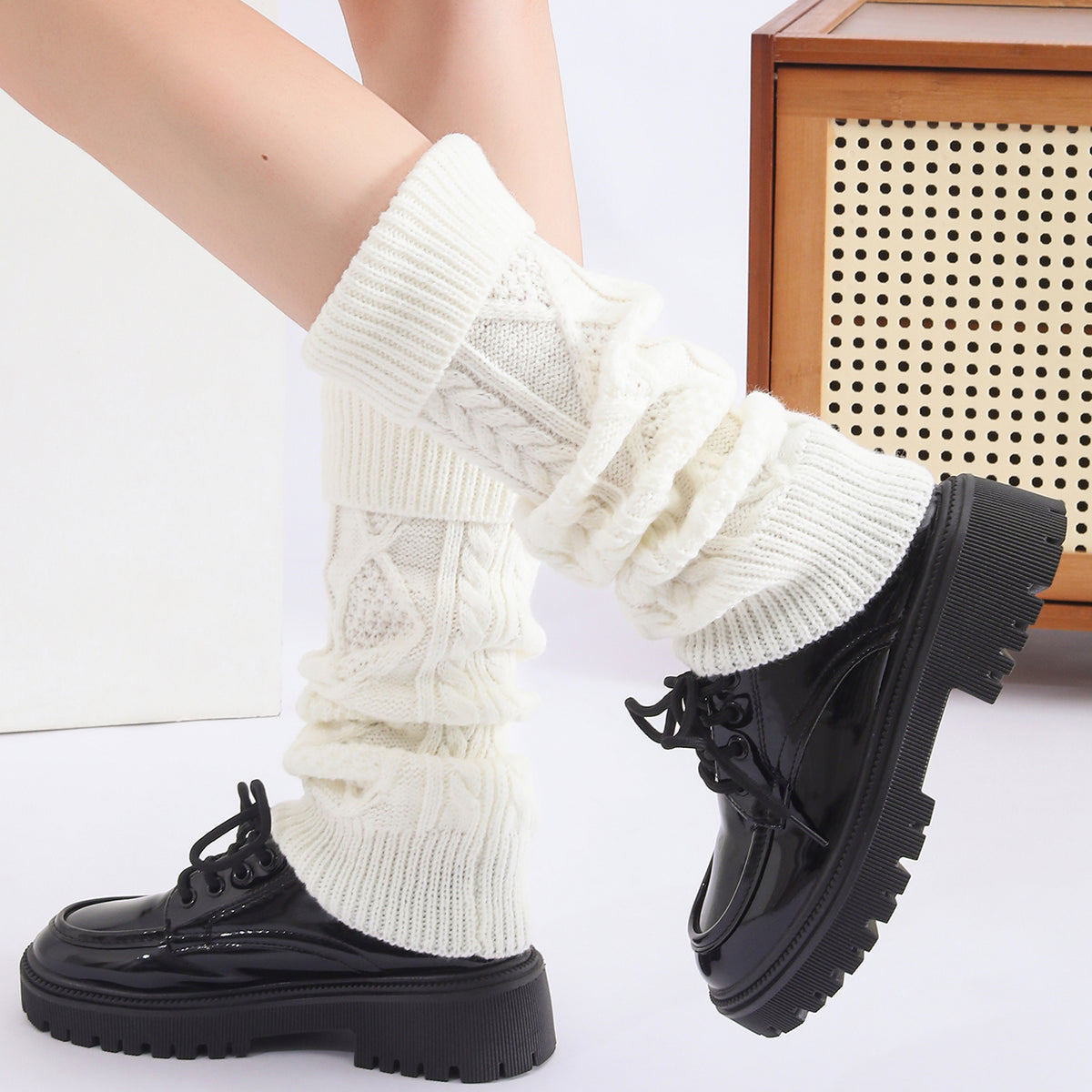 Fashion chaud Acrylique épaississant la jambe Warmers Patterned tricoter les femmes Knee High Slouch filles