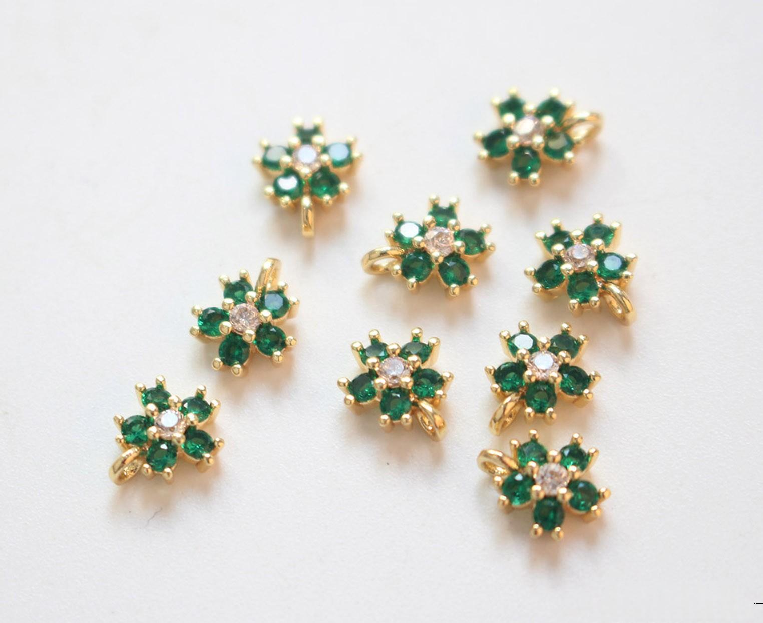 Pendentif à fleurs cinq-pieds avec incrustations de Zircon