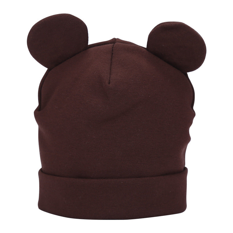 Les chapeaux d'oreille des enfants sont mignons et doux