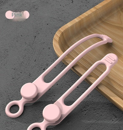 Organisateur de câbles de données domestiques et solution de stockage