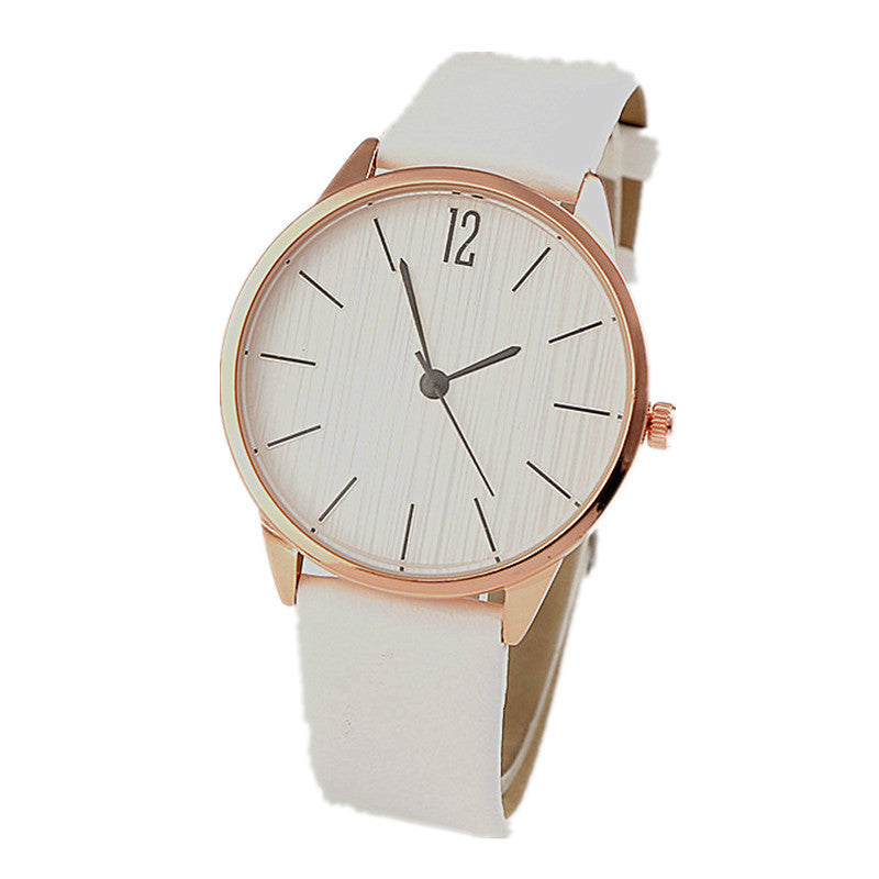 Montre Quartz femme personnalisée de mode