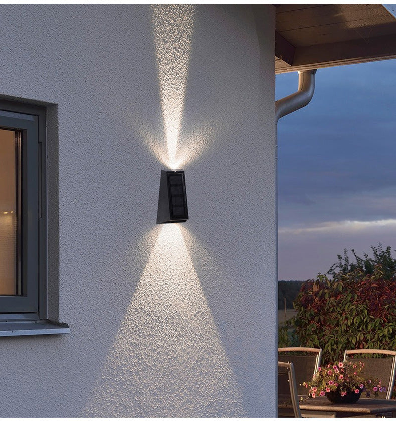 Solar Garden Courtyard Étanche à l'eau de la maison vers le haut et vers le bas Glow décoration extérieure lumière murale