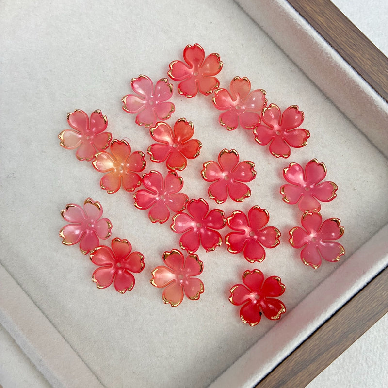 Perles de fleur de cerise en acrylique 5-Petal en forme d'or à deux tons