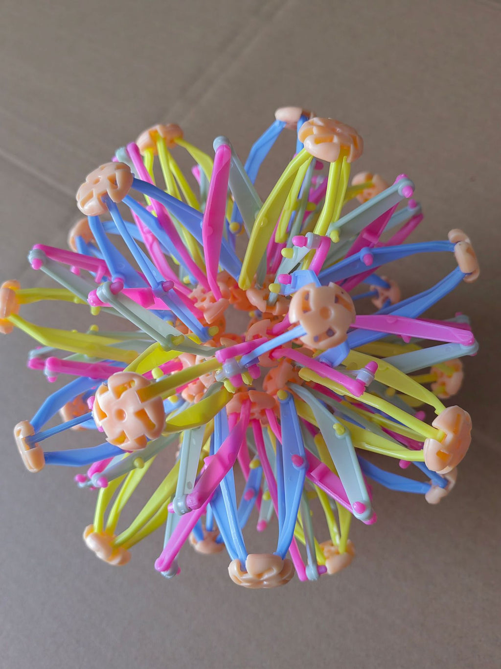 Balle télescopique magique Glowing - Élargissement Jouet de Blooming pour les enfants Outdoor Play Night Market