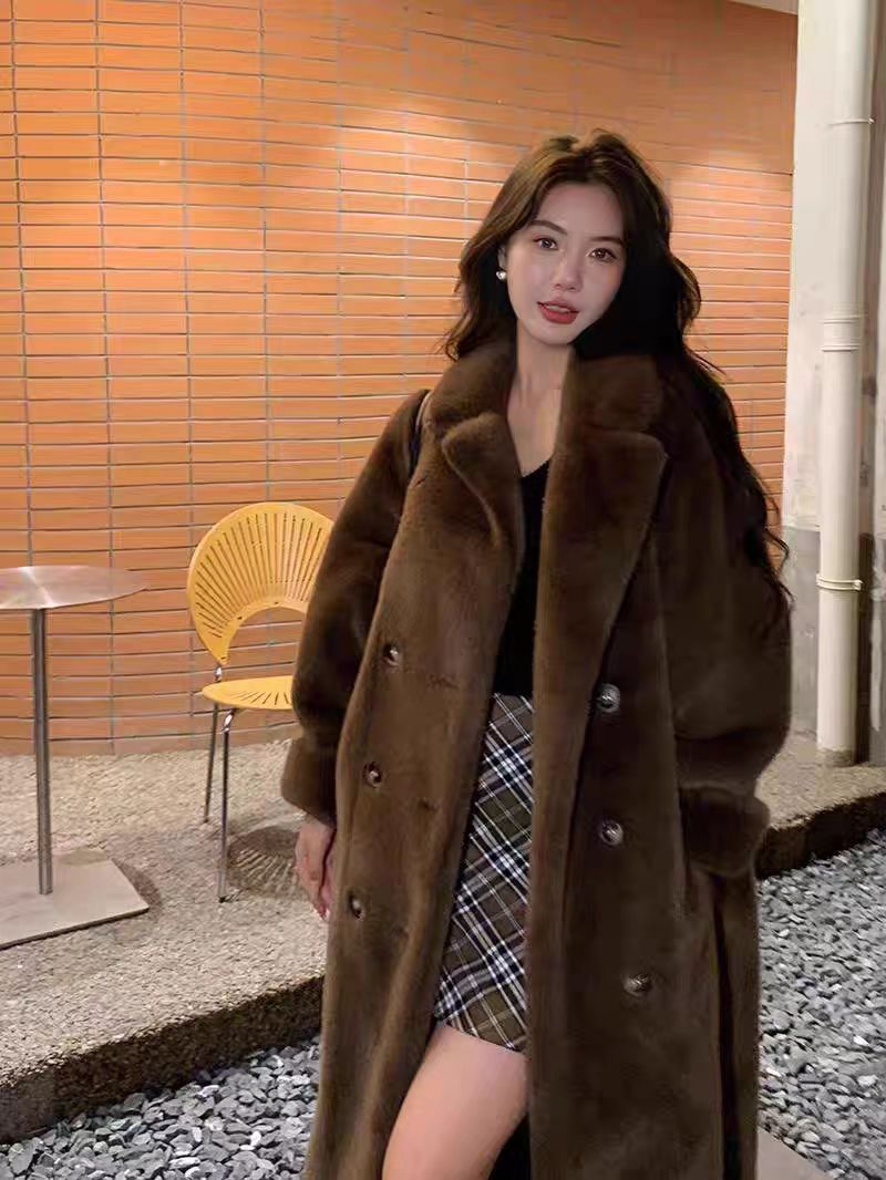 Manteau souple pour femmes au design unique en une seule pièce