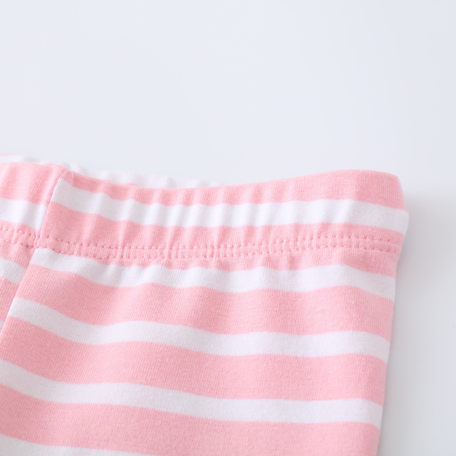 Pantalon d'enfants européen et américain pour le printemps et l'automne