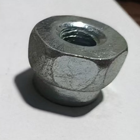 Peut être équipé avec tête de tour à vis tête en aluminium Ouma tête de désherbage