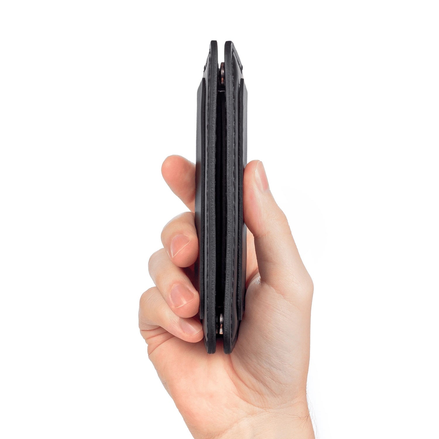 Porte-monnaie pour homme fait main avec des fentes de carte et un détenteur de passeport fait de cowhide à grains supérieurs.