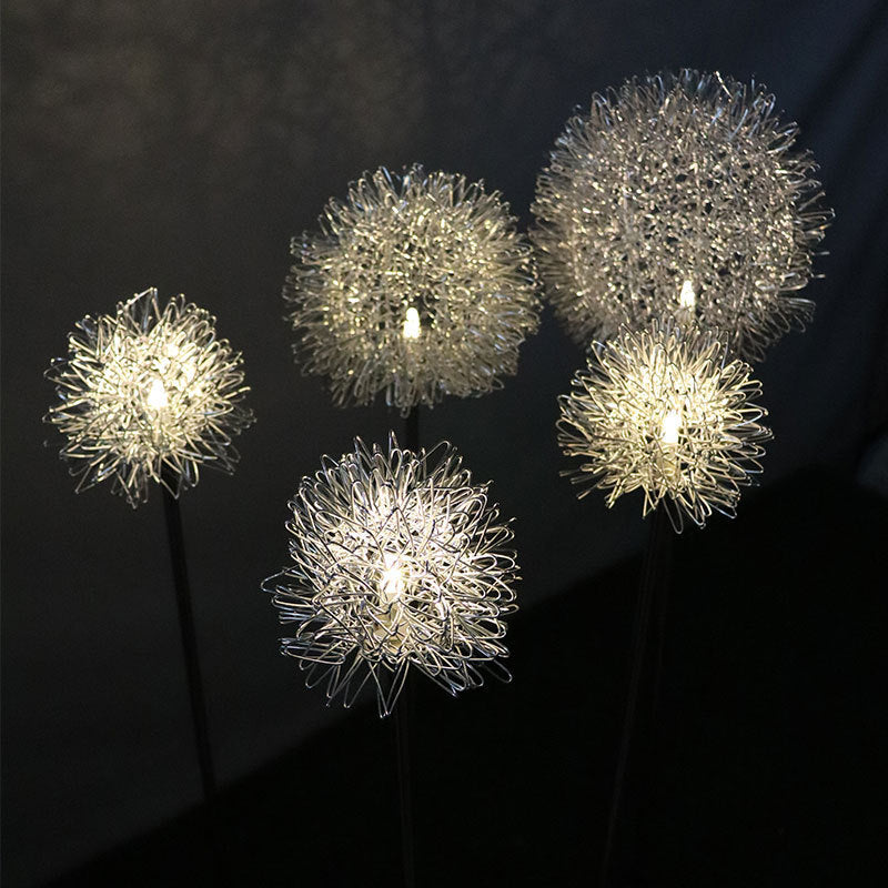 Aluminium Acier Dandelion Led Solar Model Lampe à gazon de jardin