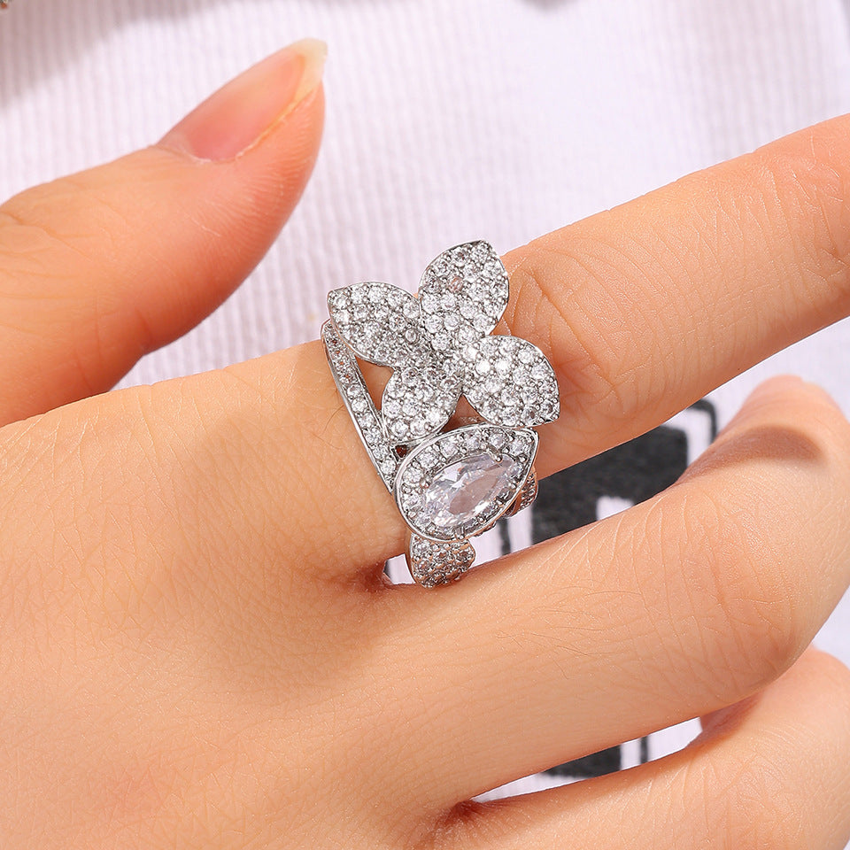 Femmes Poire Florale Halo CZ Anneau ouvert