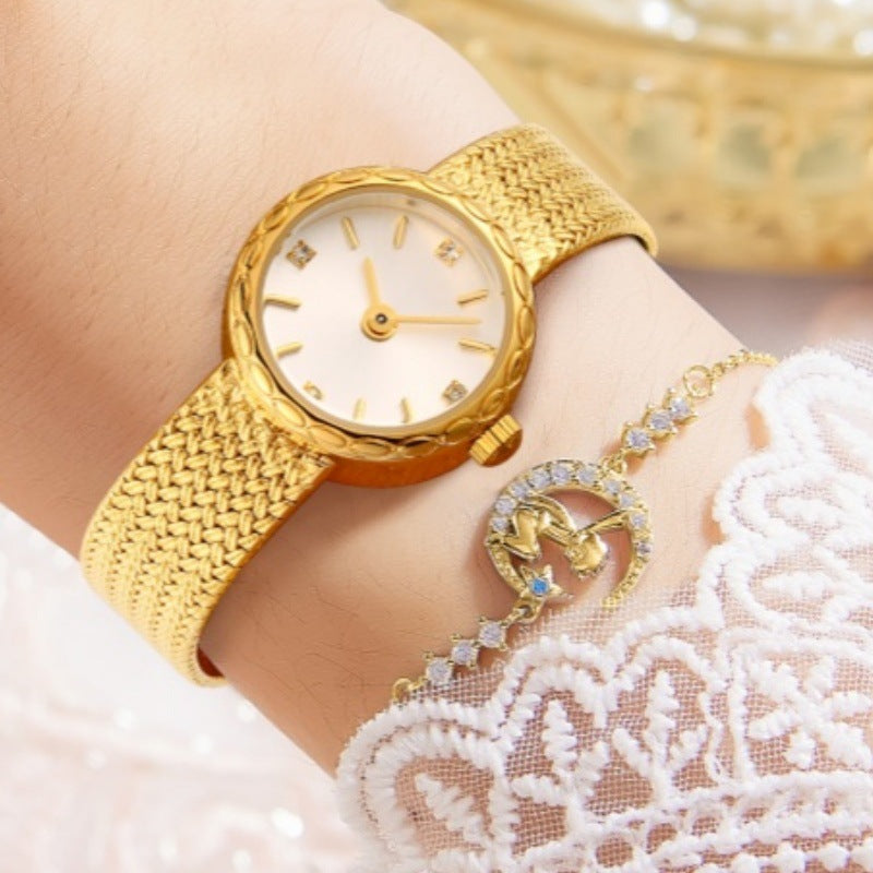 Rétro Copper Mesh Femmes Versatile Vintage-style Mini montre en or