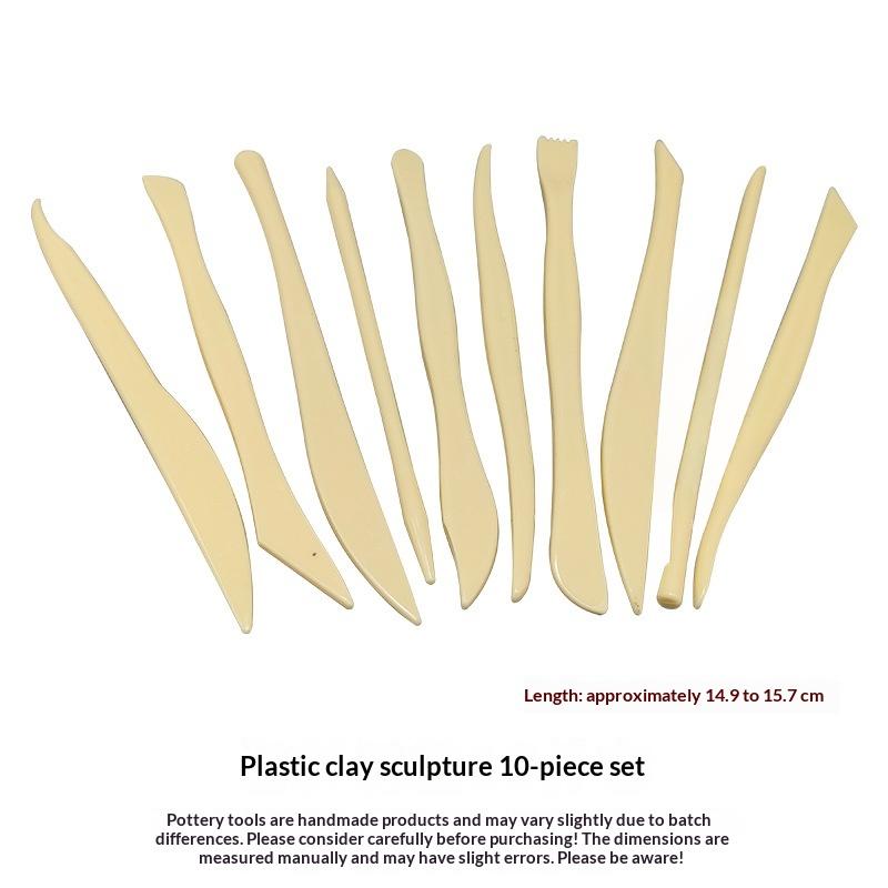 Ensemble d'outils de poterie et de sculptation en argile