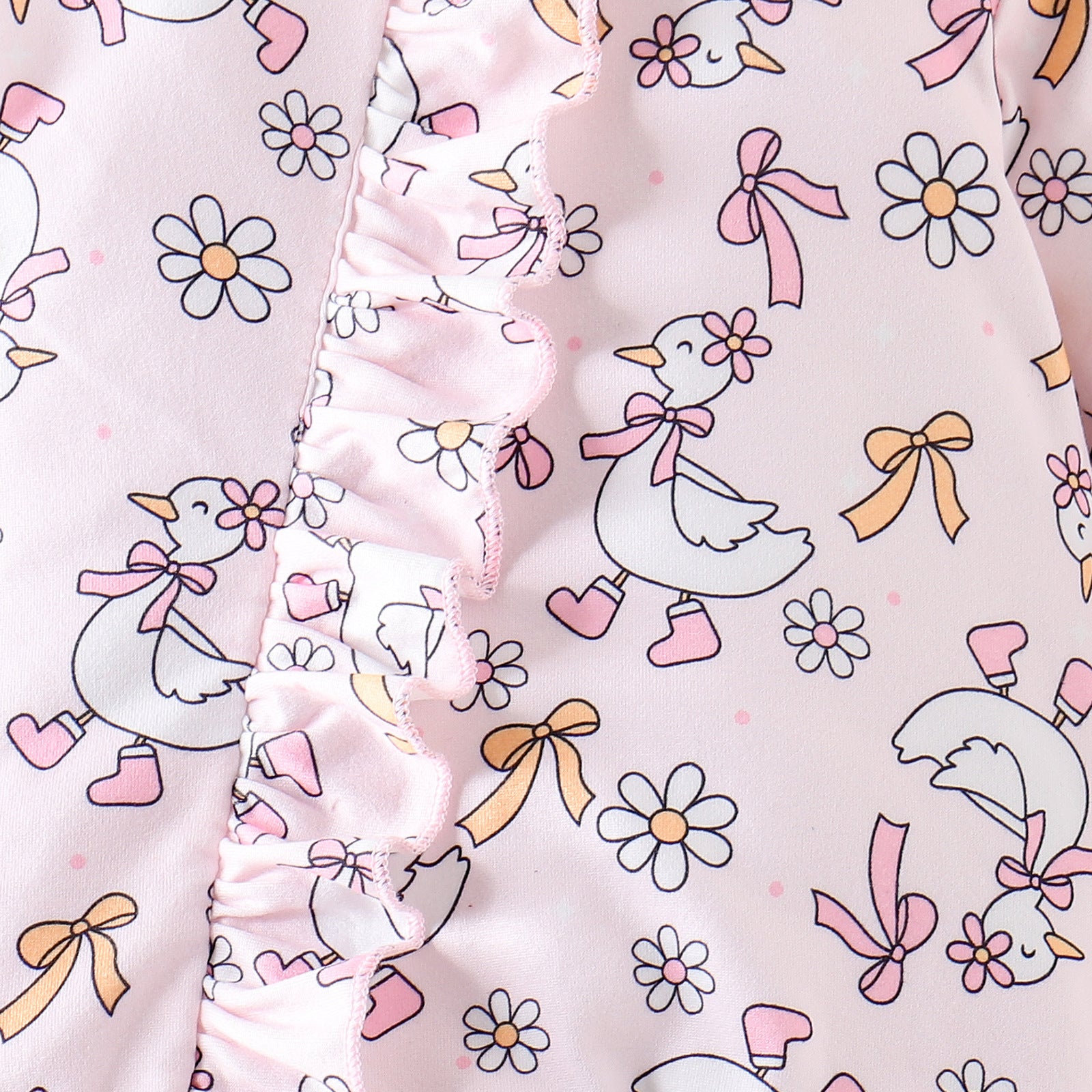 Mignon bébé fille à manches longues Combinaison avec une petite impression de canard