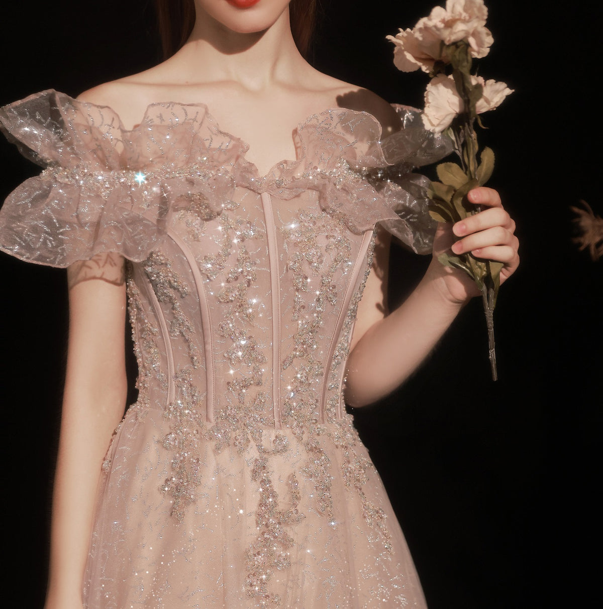 Robe de dîner pour femmes hors épaule
