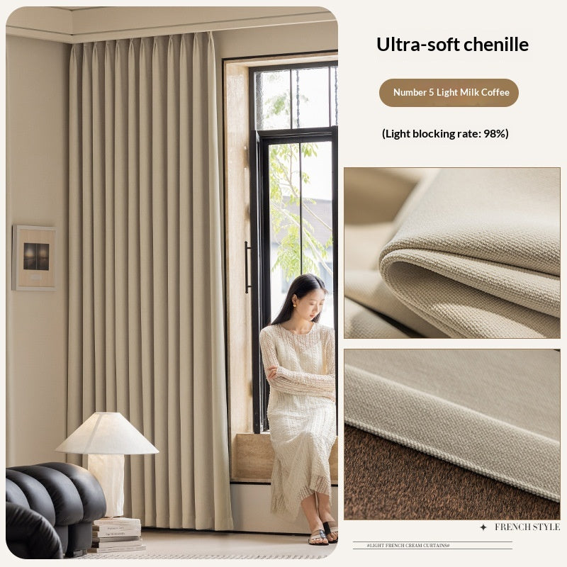 Rideaux en nylon entièrement noirté pour un look haut de gamme dans la chambre