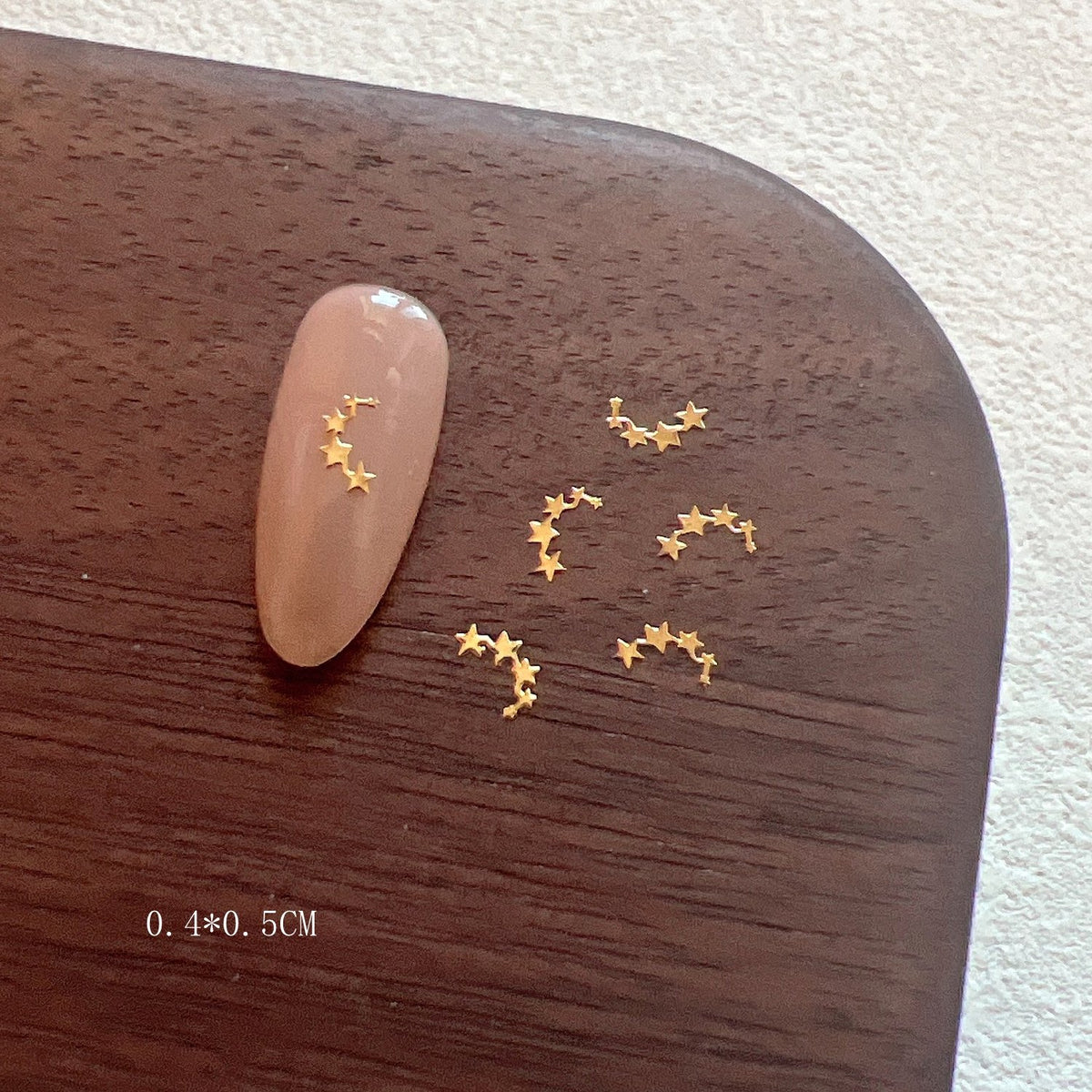 Flakes en métal d'art d'étoile d'or et d'argent